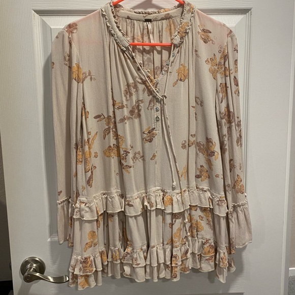 Free People Small Floral Ruched Layered Flowy Long Sleeve Blouse Top - Picture 4 of 15